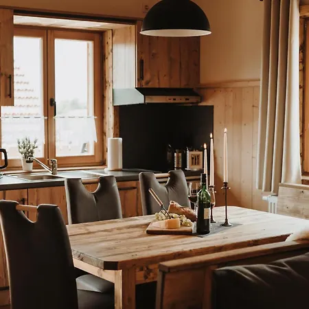 Oberwald Chalets 2 木屋 *