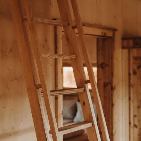 Oberwald Chalets 2 木屋 *